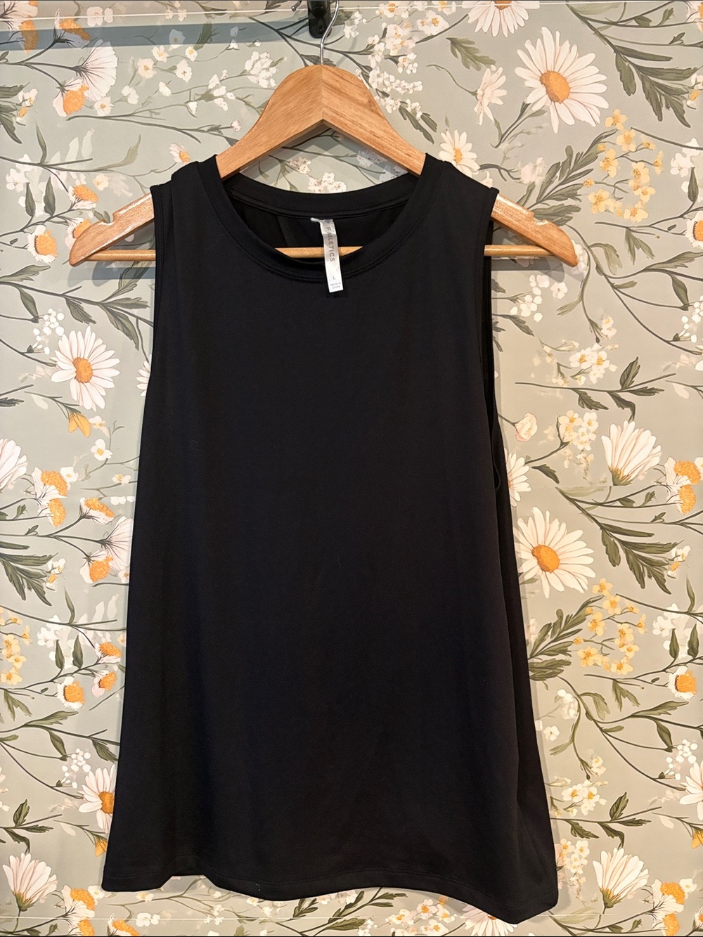 Fabletics Black Athletic Scoop Tank